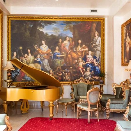 Premier Prezident Garni Hotel And Spa Sremski Karlovci Ngoại thất bức ảnh