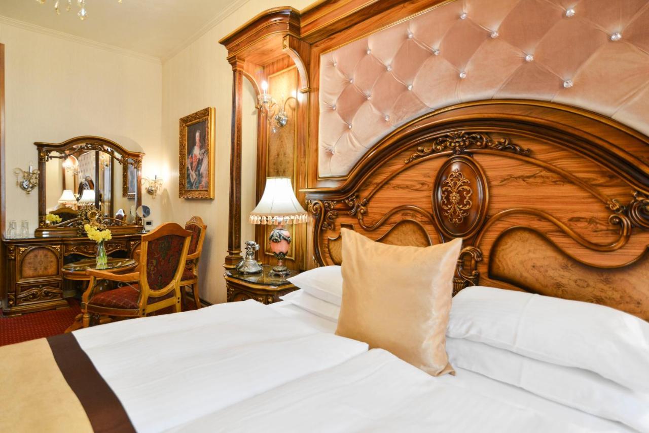 Premier Prezident Garni Hotel And Spa Sremski Karlovci Ngoại thất bức ảnh