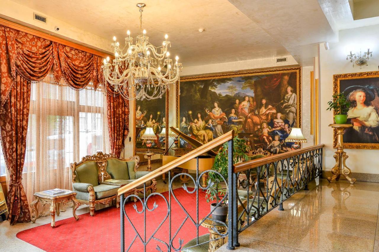 Premier Prezident Garni Hotel And Spa Sremski Karlovci Ngoại thất bức ảnh