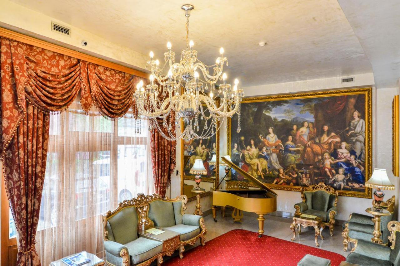 Premier Prezident Garni Hotel And Spa Sremski Karlovci Ngoại thất bức ảnh